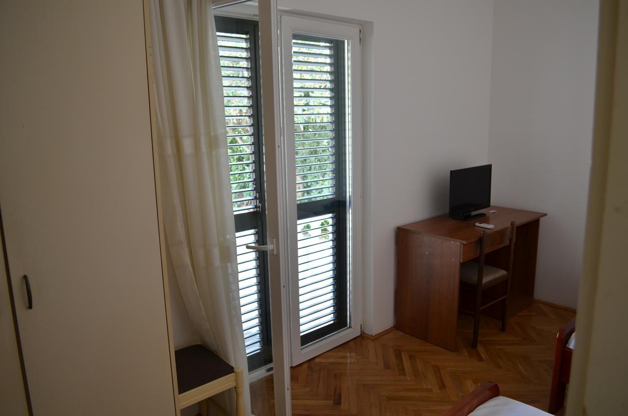 Amarillo Apartments Budva Ngoại thất bức ảnh