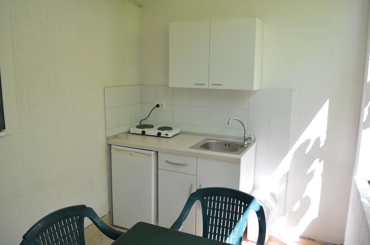 Amarillo Apartments Budva Ngoại thất bức ảnh