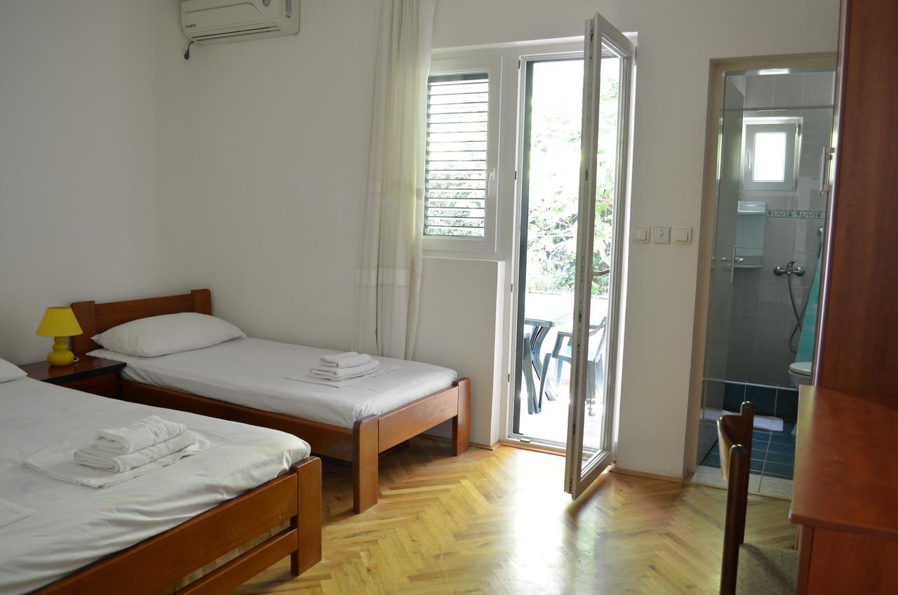 Amarillo Apartments Budva Ngoại thất bức ảnh