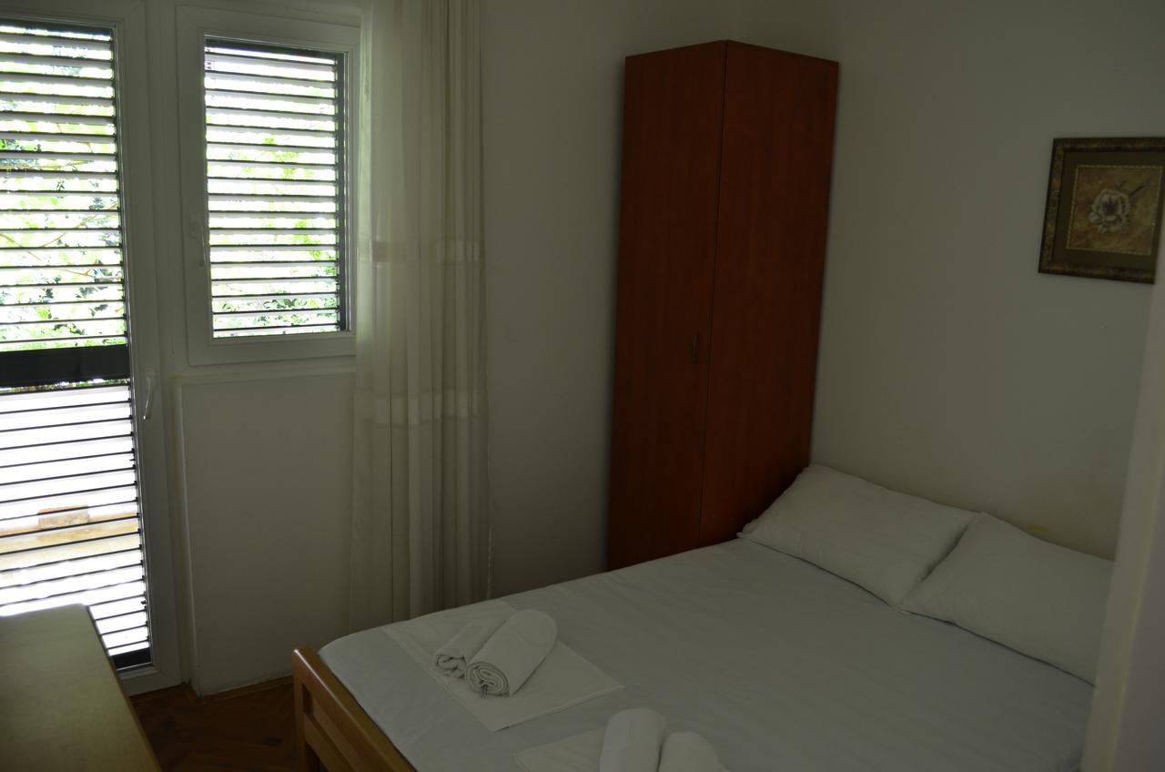 Amarillo Apartments Budva Ngoại thất bức ảnh
