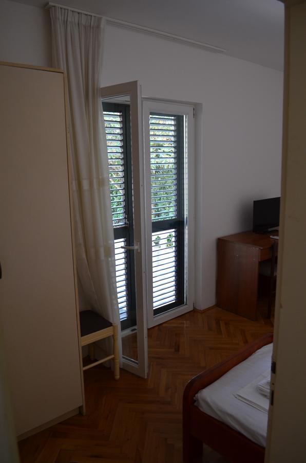 Amarillo Apartments Budva Ngoại thất bức ảnh
