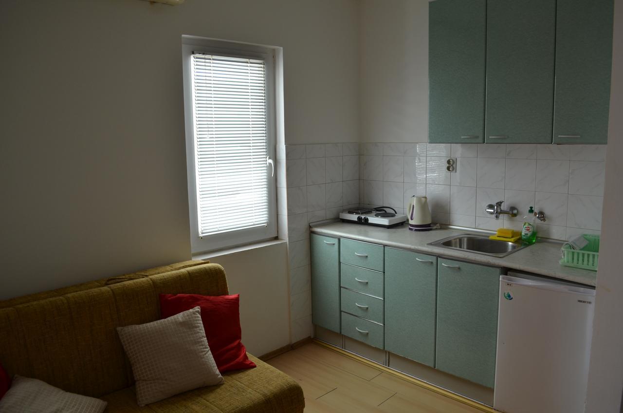 Amarillo Apartments Budva Ngoại thất bức ảnh