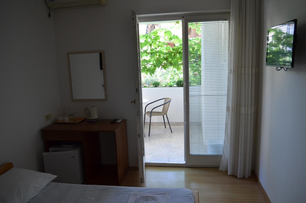 Amarillo Apartments Budva Ngoại thất bức ảnh